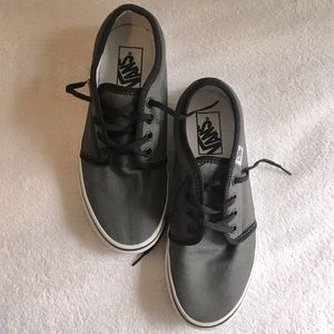 Vans lace-up  Women’s 6.5/Men’s 5 Grey and Black
